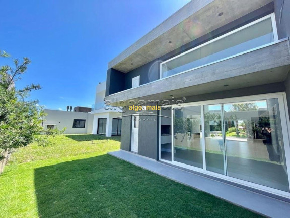 Casa com 4 Quartos à Venda, 190 m² em Condominio Dubai Resort - Capão Da Canoa
