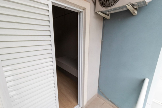 Imagem Casa com 2 Quartos à Venda, 96 m² em Vila Alexandria - São Paulo