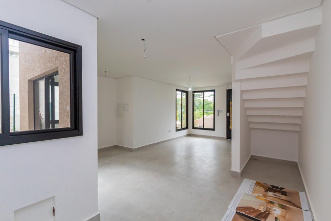 Imagem Casa com 3 Quartos à Venda, 125 m² em Vista Alegre - Curitiba Imagem Casa com 3 Quartos à Venda, 125 m² em Vista Alegre - Curitiba