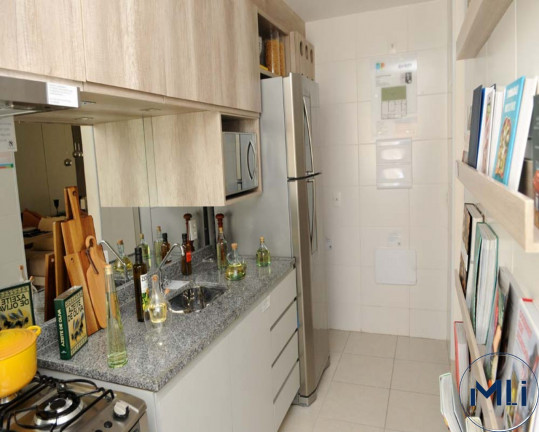 Imagem Imóvel com 3 Quartos à Venda, 70 m² em Anil - Rio De Janeiro