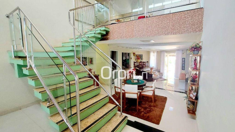 Imagem Sobrado com 4 Quartos à Venda, 500 m² em Residencial Aldeia Do Vale - Goiânia Imagem Sobrado com 4 Quartos à Venda, 500 m² em Residencial Aldeia Do Vale - Goiânia