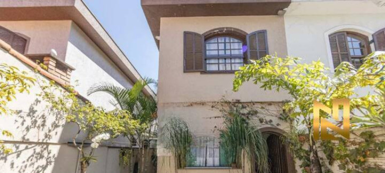 Sobrado com 3 Quartos à Venda, 265 m² em Vila Carrão - São Paulo