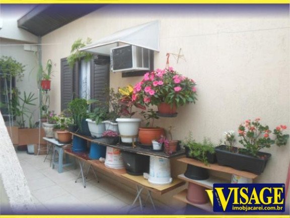Imagem Casa com 4 Quartos à Venda, em Centro - Jacareí Imagem Casa com 4 Quartos à Venda, em Centro - Jacareí