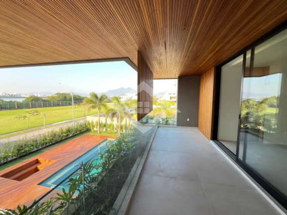 Imagem Casa com 5 Quartos à Venda, 907 m² em Barra Da Tijuca - Rio De Janeiro Imagem Casa com 5 Quartos à Venda, 907 m² em Barra Da Tijuca - Rio De Janeiro