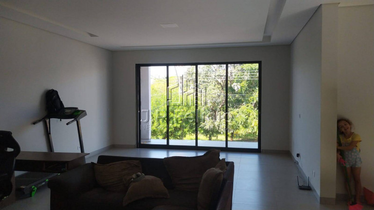 Casa com 3 Quartos à Venda, 282 m² em Bauru