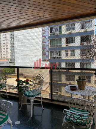 Imagem Apartamento com 3 Quartos à Venda, 175 m² em Icaraí - Niterói