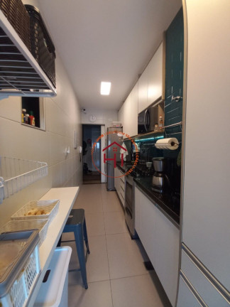 Imagem Apartamento com 2 Quartos à Venda, 77 m² em Costa Azul - Salvador