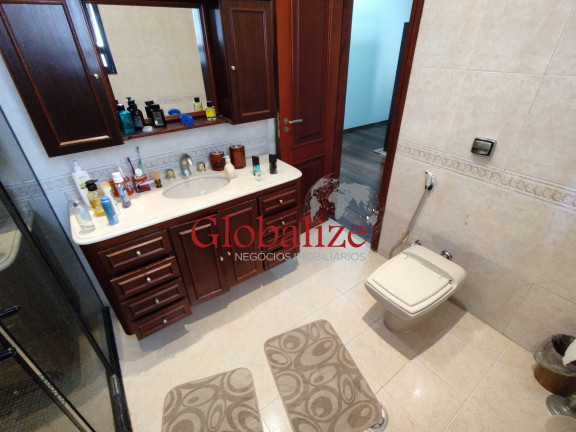 Imagem Imóvel com 4 Quartos à Venda, 250 m² em Gonzaga - Santos Imagem Imóvel com 4 Quartos à Venda, 250 m² em Gonzaga - Santos
