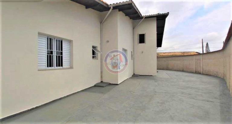 Imagem Casa com 5 Quartos à Venda, 311 m² em Nova Itanhaém - Itanhaém Imagem Casa com 5 Quartos à Venda, 311 m² em Nova Itanhaém - Itanhaém