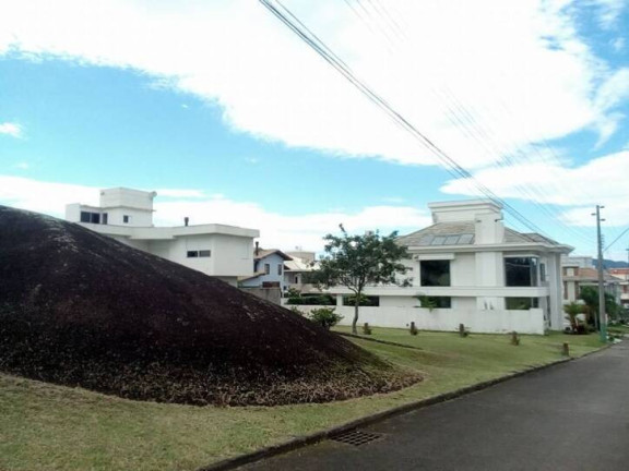 Imagem Casa com 4 Quartos para Temporada, 436 m² em Campeche - Florianópolis Imagem Casa com 4 Quartos para Temporada, 436 m² em Campeche - Florianópolis