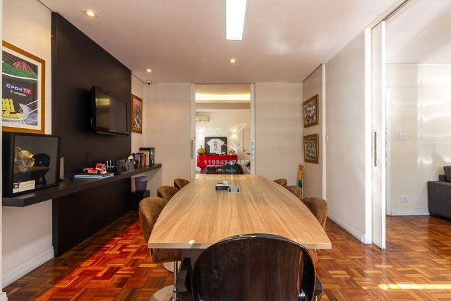 Imagem Casa com 5 Quartos à Venda, 398 m² em Pacaembu - São Paulo Imagem Casa com 5 Quartos à Venda, 398 m² em Pacaembu - São Paulo