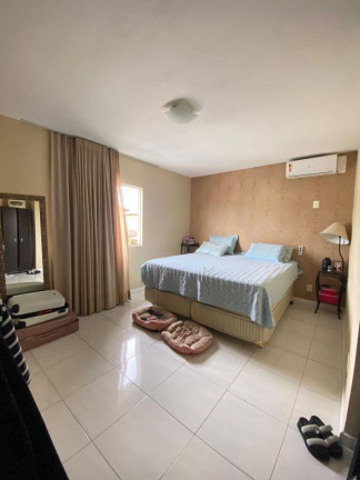 Imagem Casa com 4 Quartos à Venda ou Temporada, 300 m²em Buraquinho - Lauro De Freitas