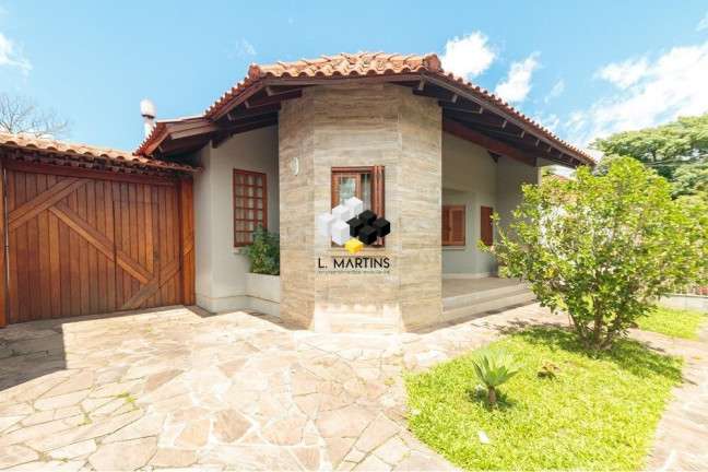 Imagem Casa com 3 Quartos à Venda, 213 m² em Chácara Das Pedras - Porto Alegre