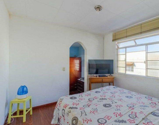 Imagem Casa com 4 Quartos à Venda, 212 m² em Santa Efigênia - Belo Horizonte Imagem Casa com 4 Quartos à Venda, 212 m² em Santa Efigênia - Belo Horizonte