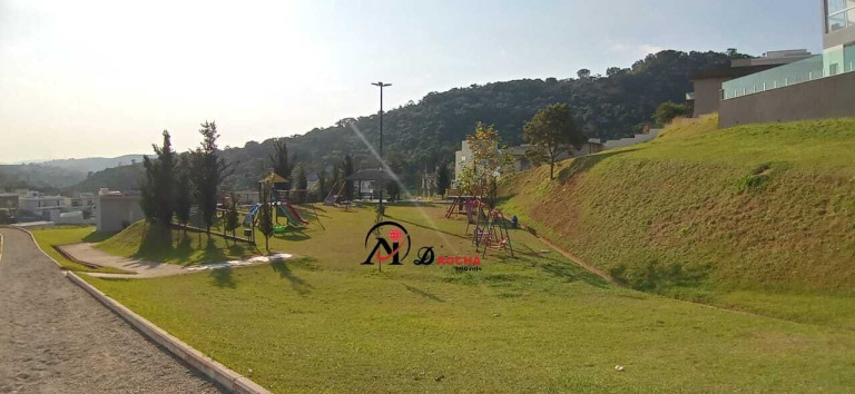 Imagem Terreno à Venda, em Alphaville - Santana De Parnaíba Imagem Terreno à Venda, em Alphaville - Santana De Parnaíba