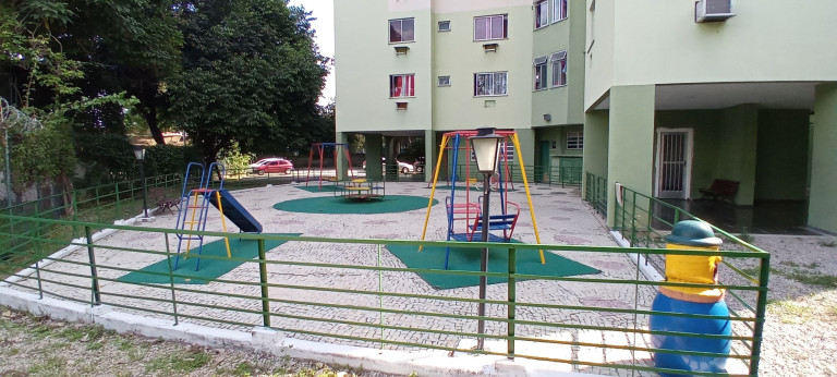 Imagem Imóvel com 2 Quartos à Venda, 47 m² em Rj - 22775