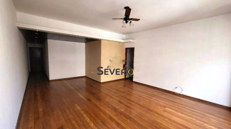 Imagem Apartamento com 3 Quartos à Venda, 220 m² em Icaraí - Niterói