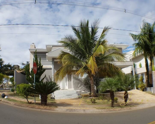 Casa com 4 Quartos à Venda, 345 m² em Swiss Park - Campinas