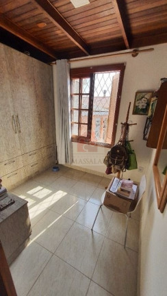 Imagem Casa com 3 Quartos à Venda, 300 m² em Teresópolis - Porto Alegre Imagem Casa com 3 Quartos à Venda, 300 m² em Teresópolis - Porto Alegre