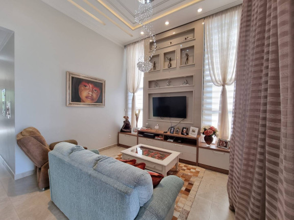 Imagem Casa com 3 Quartos à Venda, 300 m² em Ipê - Foz Do Iguaçu Imagem Casa com 3 Quartos à Venda, 300 m² em Ipê - Foz Do Iguaçu