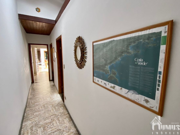 Imagem Casa com 4 Quartos à Venda, 139 m² em Enseada - Ubatuba Imagem Casa com 4 Quartos à Venda, 139 m² em Enseada - Ubatuba