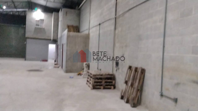 Imagem Galpão à Venda, 980 m² em Barra De Guaratiba - Rio De Janeiro Imagem Galpão à Venda, 980 m² em Barra De Guaratiba - Rio De Janeiro