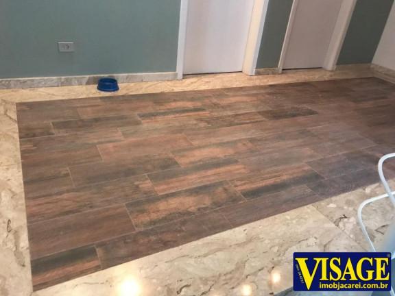 Imagem Casa com 3 Quartos à Venda, 375 m² em Jd. Coleginho - Jacareí