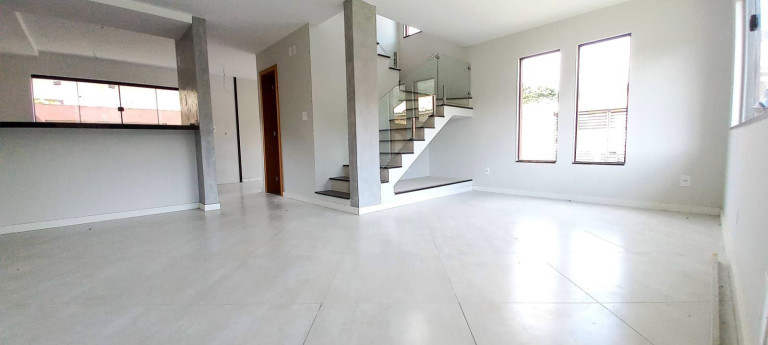 Imagem Casa com 3 Quartos à Venda, 116 m² em Alto - Teresópolis