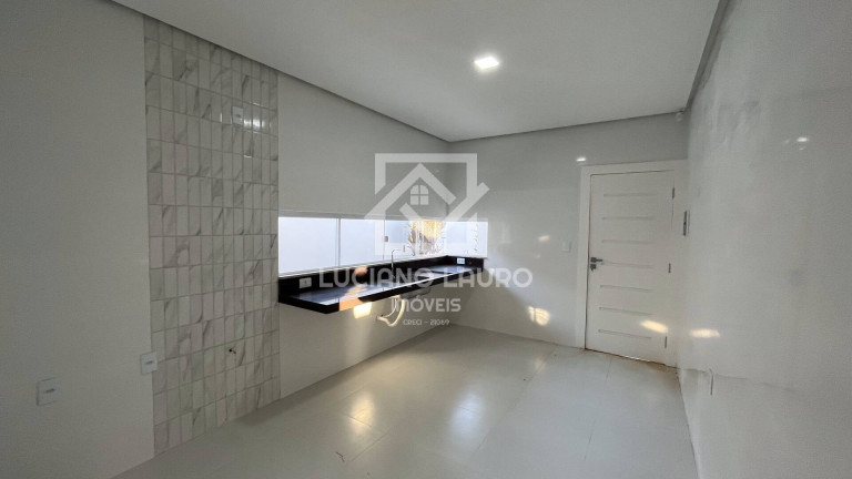Imagem Casa com 4 Quartos à Venda, 360 m² em Candeias - Vitória Da Conquista Imagem Casa com 4 Quartos à Venda, 360 m² em Candeias - Vitória Da Conquista