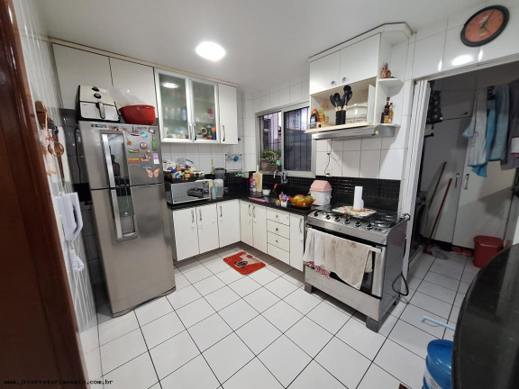 Imagem Apartamento com 2 Quartos à Venda, 75 m² em Itapuã - Vila Velha Imagem Apartamento com 2 Quartos à Venda, 75 m² em Itapuã - Vila Velha