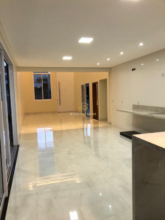 Imagem Casa com 4 Quartos à Venda, 200 m² em Jardins Lisboa - Goiânia Imagem Casa com 4 Quartos à Venda, 200 m² em Jardins Lisboa - Goiânia