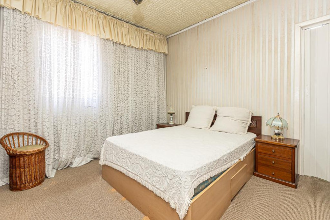 Imagem Casa com 3 Quartos à Venda, 225 m² em Seminário - Curitiba