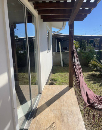 Imagem Casa com 2 Quartos à Venda, 70 m² em Centro - Balneário Rincão