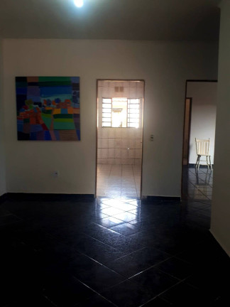 Imagem Casa com 2 Quartos à Venda, 200 m² em Wanel Ville - Sorocaba Imagem Casa com 2 Quartos à Venda, 200 m² em Wanel Ville - Sorocaba