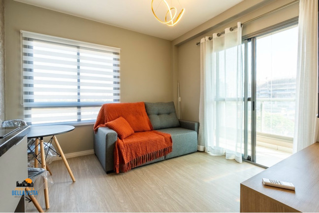 Apartamento com 1 Quarto à Venda,  em Moema - São Paulo