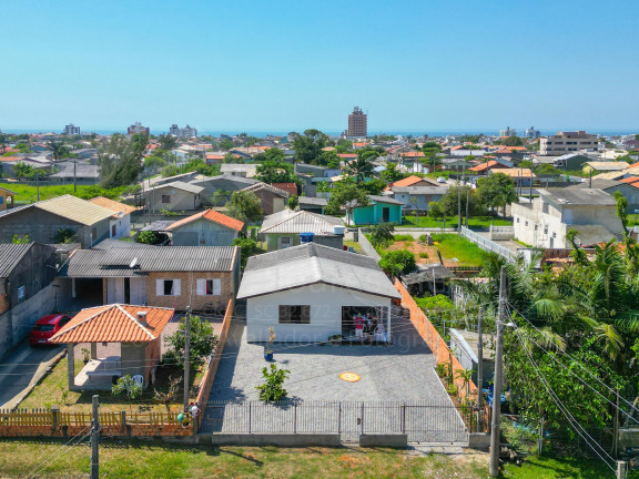 Imagem Casa com 2 Quartos à Venda, 108 m² em Zona Sul - Balneário Rincão