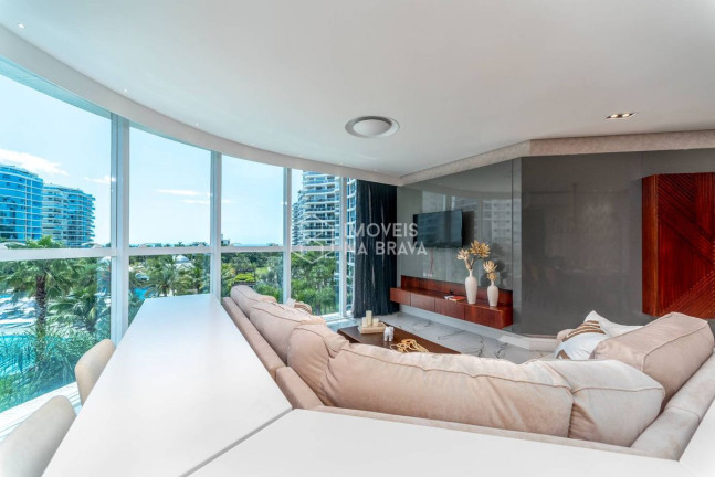 Imagem Apartamento com 3 Quartos à Venda, 166 m² em Praia Brava - Itajaí