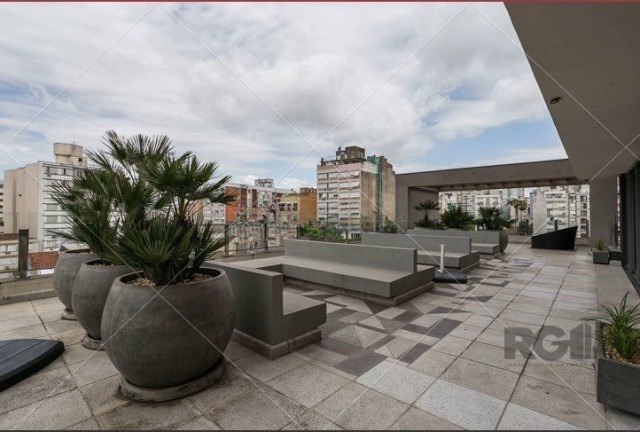 Imagem Apartamento com 1 Quarto à Venda ou Locação, 66 m² em Centro Histórico - Porto Alegre
