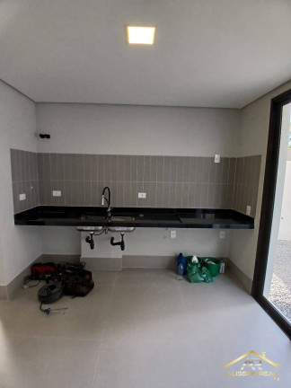 Imagem Casa com 5 Quartos à Venda, 176 m² em Camburi - São Sebastião Imagem Casa com 5 Quartos à Venda, 176 m² em Camburi - São Sebastião