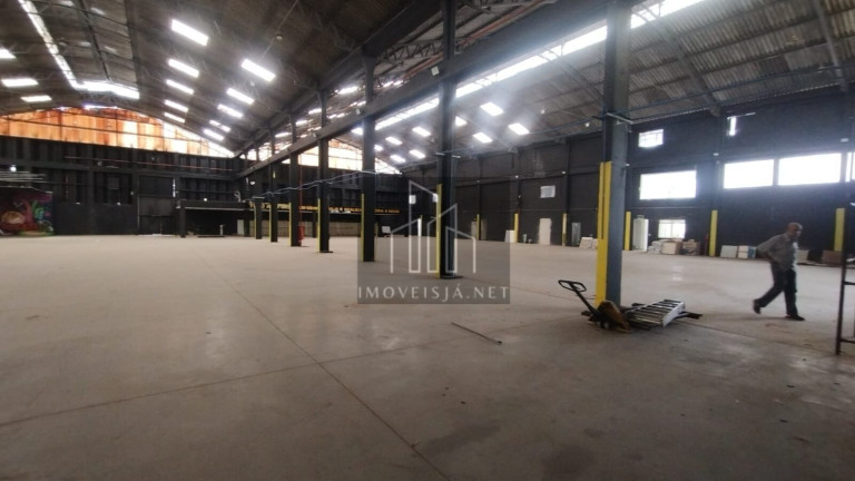 Imóvel Comercial para Alugar, 4.300 m² em Tamboré - Barueri