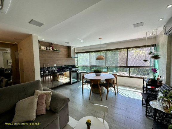 Imagem Imóvel com 4 Quartos à Venda, 155 m² em Pituaçu - Salvador Imagem Imóvel com 4 Quartos à Venda, 155 m² em Pituaçu - Salvador