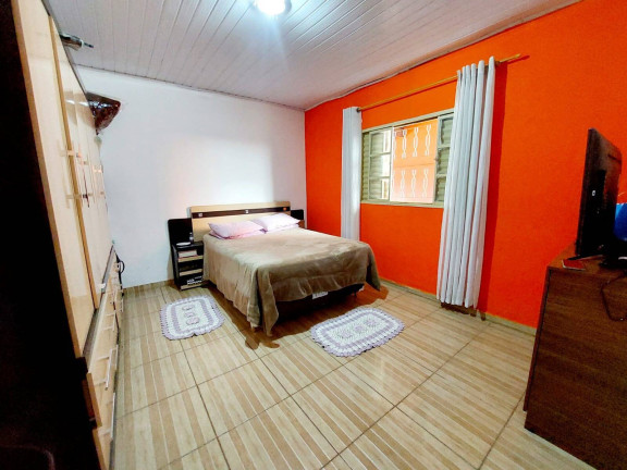 Imagem Casa com 4 Quartos à Venda, 175 m² em Nova Cerejeira - Atibaia