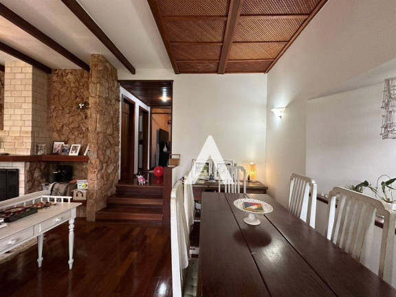 Imagem Casa com 4 Quartos à Venda, 177 m² em Granja Guarani - Teresópolis