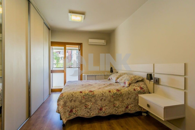 Imagem Apartamento com 3 Quartos à Venda, 131 m² em Bela Vista - Porto Alegre