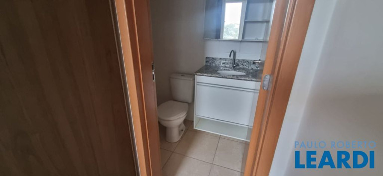 Imagem Apartamento com 2 Quartos à Venda, 50 m² em Utinga - Santo André Imagem Apartamento com 2 Quartos à Venda, 50 m² em Utinga - Santo André