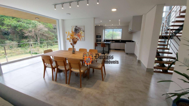 Imagem Sobrado com 5 Quartos à Venda, 550 m² em Condominio Porto Atibaia - Atibaia Imagem Sobrado com 5 Quartos à Venda, 550 m² em Condominio Porto Atibaia - Atibaia