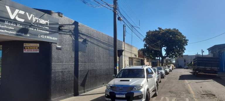 Imóvel Comercial à Venda, 408 m² em Jardim Primavera - Arapongas