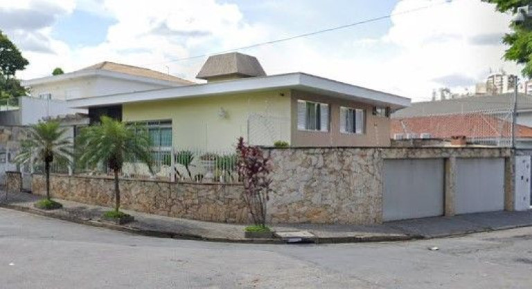 Casa com 3 Quartos à Venda, 232 m² em Bela Aliança - São Paulo