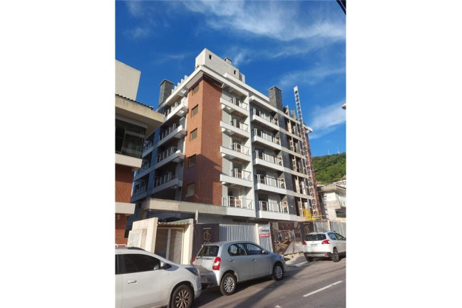 Imagem Imóvel com 2 Quartos à Venda,  em Centro - Florianópolis