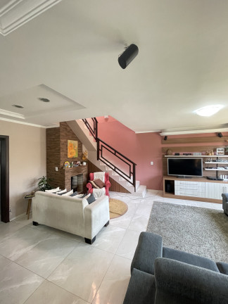 Imagem Casa com 4 Quartos à Venda, 240 m² em Centro - Torres